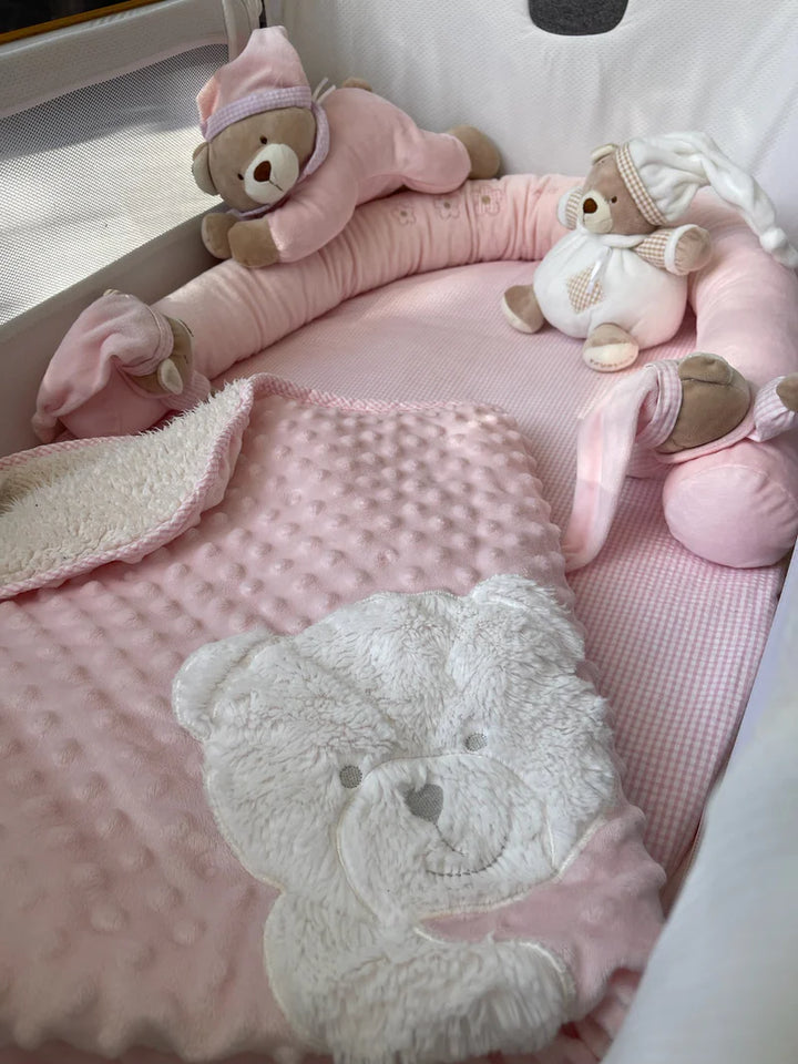 Fur blanket for a baby - pink