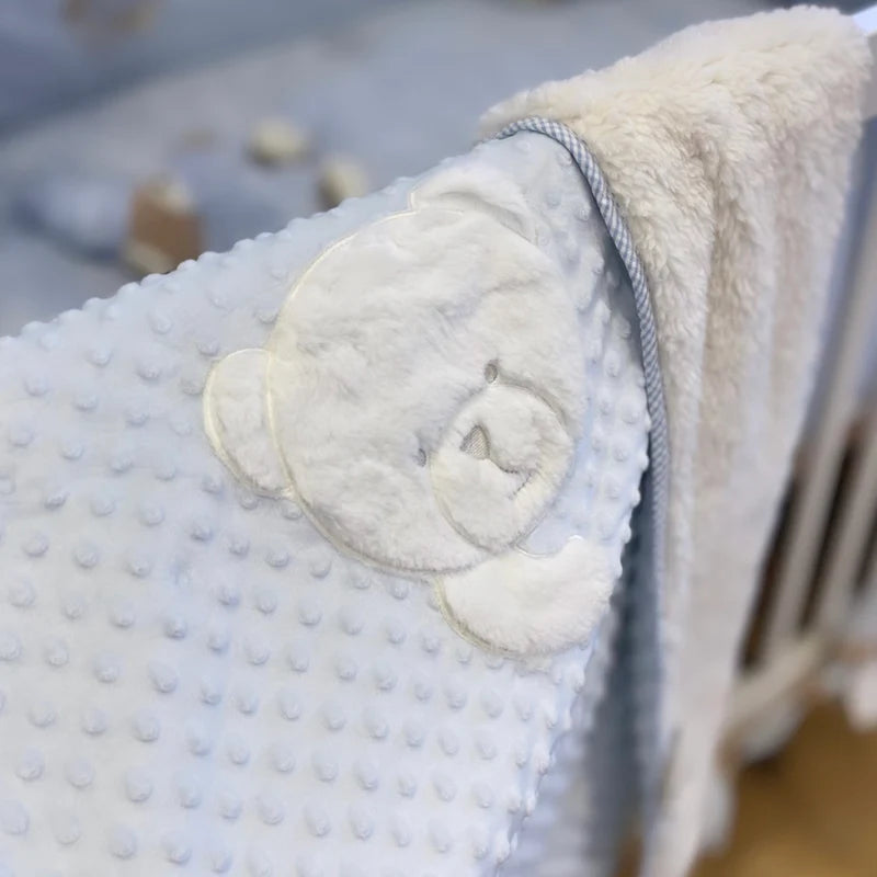 Fur blanket for a baby - blue