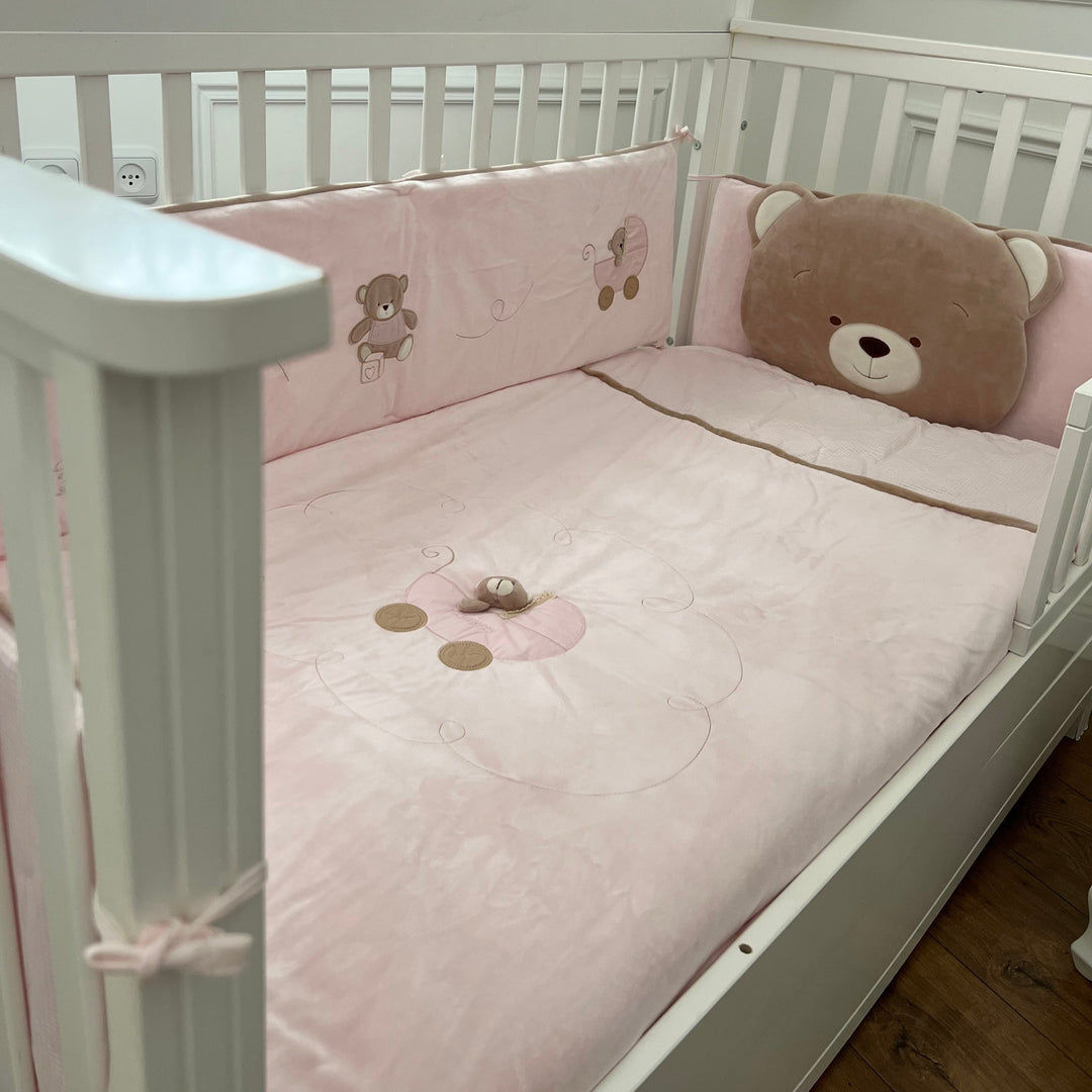 Bedding set for a baby bed / convertible bed - pink