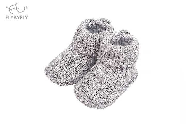 Knitted baby socks - gray