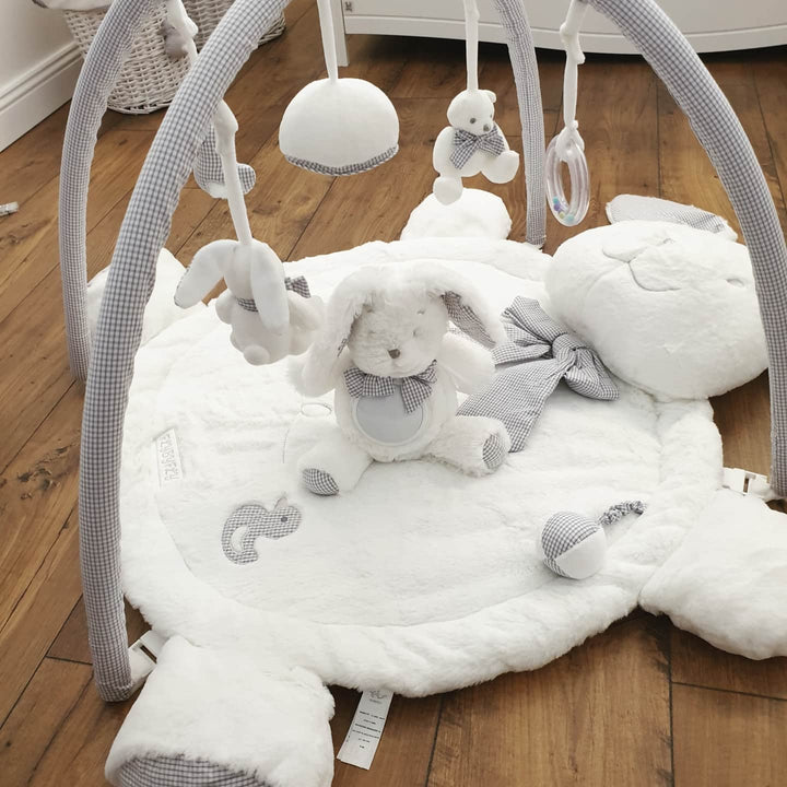 Rabbit playmat - white