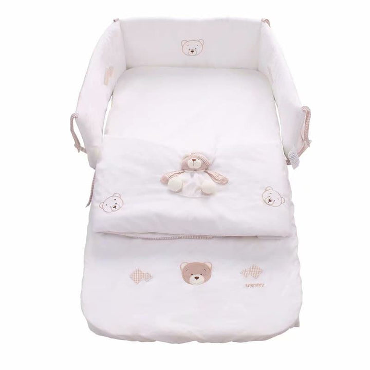 Crib bedding set - beige