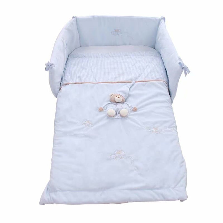 Crib bedding set - blue