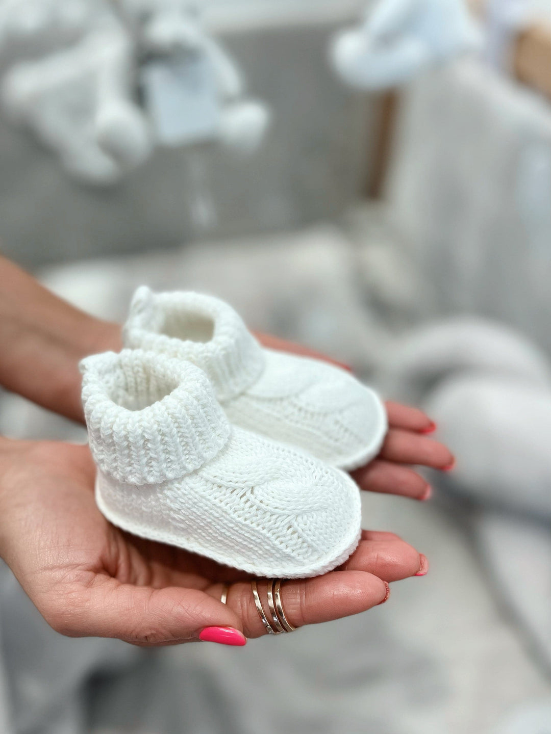 Knitted baby socks - white⁩